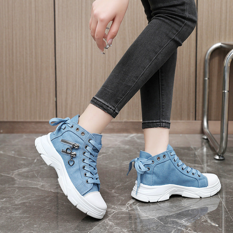 đBegrenzte StĂŒckzahl verfĂŒgbar 50 % RabattđLĂ€ssige Canvas-Schuhe fĂŒr Damen mit dicker Sohle