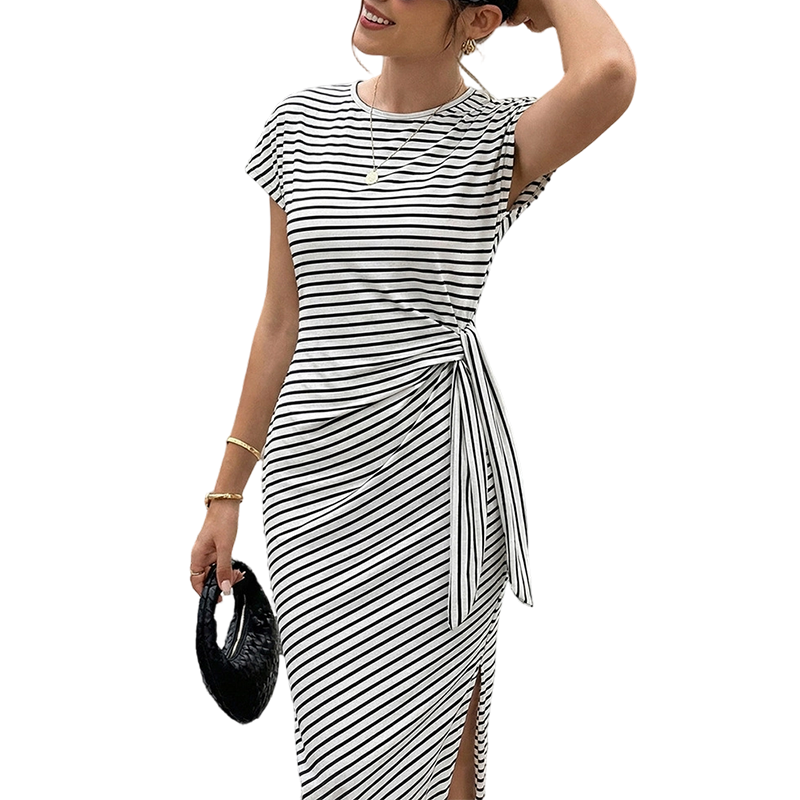 Gestreiftes Midikleid mit seitlicher Schnürung