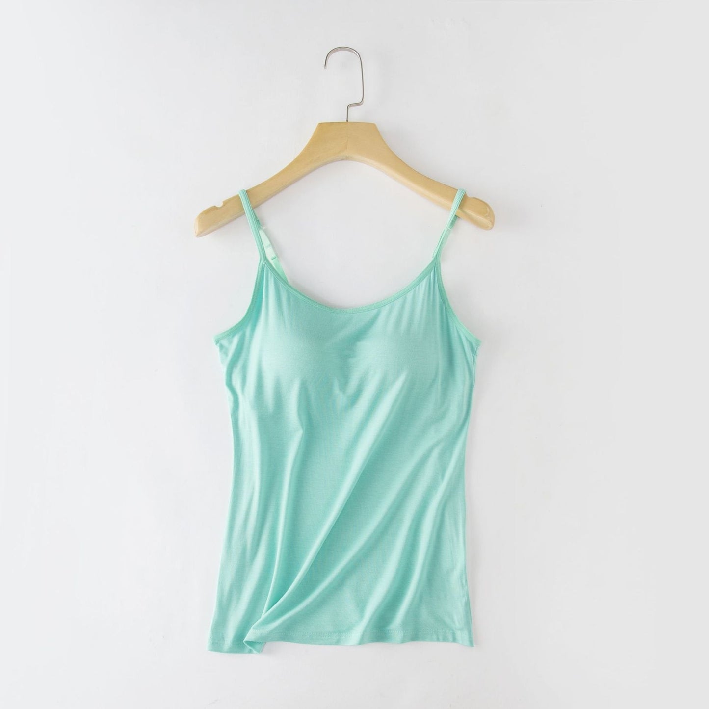 ☀️ 50 % RABATT FÜR BEGRENZTE ZEIT! 👚 Damen Tanktop mit integriertem BH – Verstellbare Träger, elastischer Stoff und runder Ausschnitt für Alltag & Layering 🤍