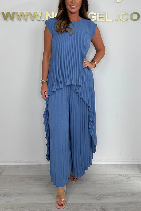 Laney plissiertes, unregelmäßiges Midi-Oberteil mit kurzen Ärmeln und Hose mit weitem Bein und elastischer Taille