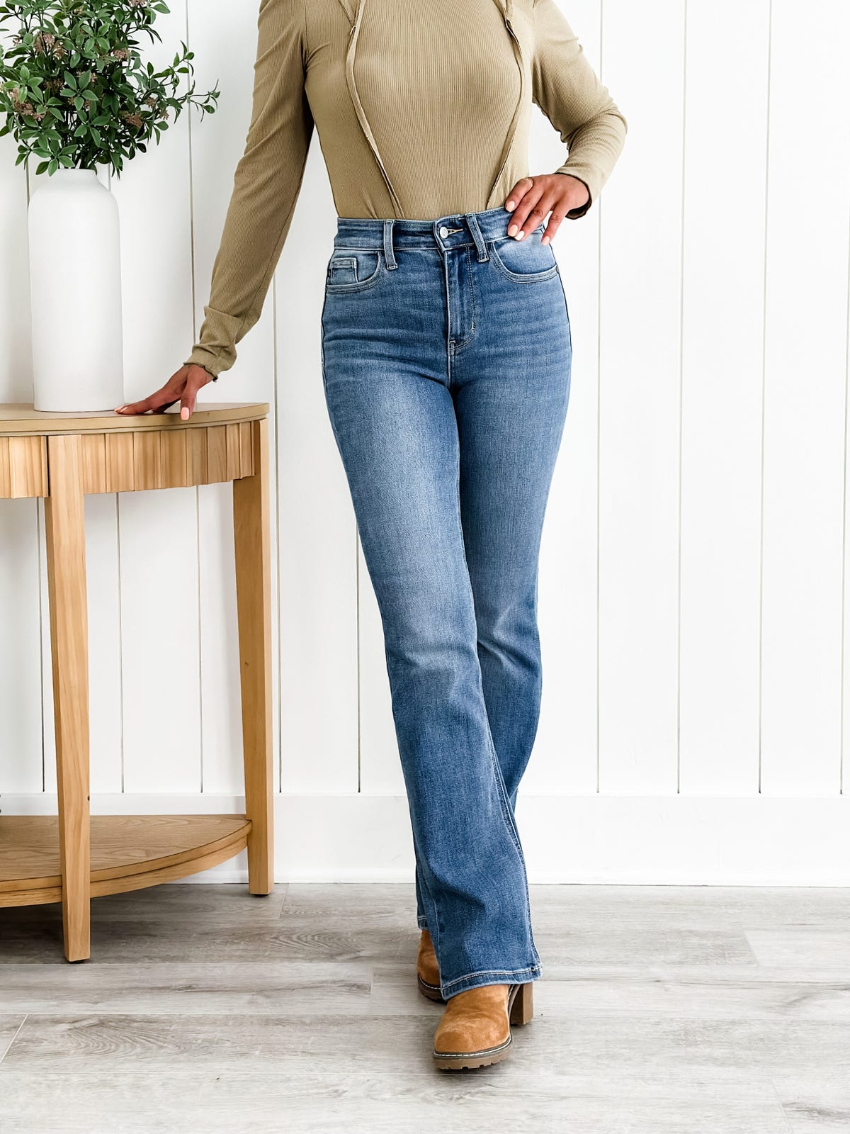 🔥Sommer-Sale: 50% RABATT❤️👖Holy Grail Bootcut-Jeans zur Bauchkontrolle