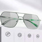 Sonnenbrille mit unregelmäßigem Rahmen und polarisierten Gläsern mit UV-Schut
