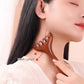🌿 50 % RABATT FÜR BEGRENZTE ZEIT! 🪮 Holz Meridian Massagekamm mit 6 abgerundeten Krallen – Entspannt Kopfhaut, löst Verspannungen im Nacken & stimuliert die Haarfollikel