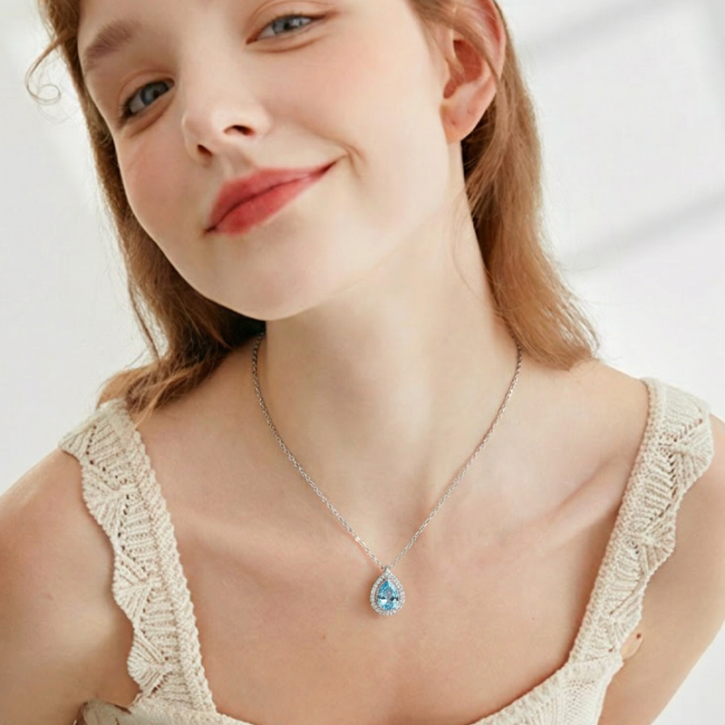 Elegante blaue Tropfenkette für Frauen