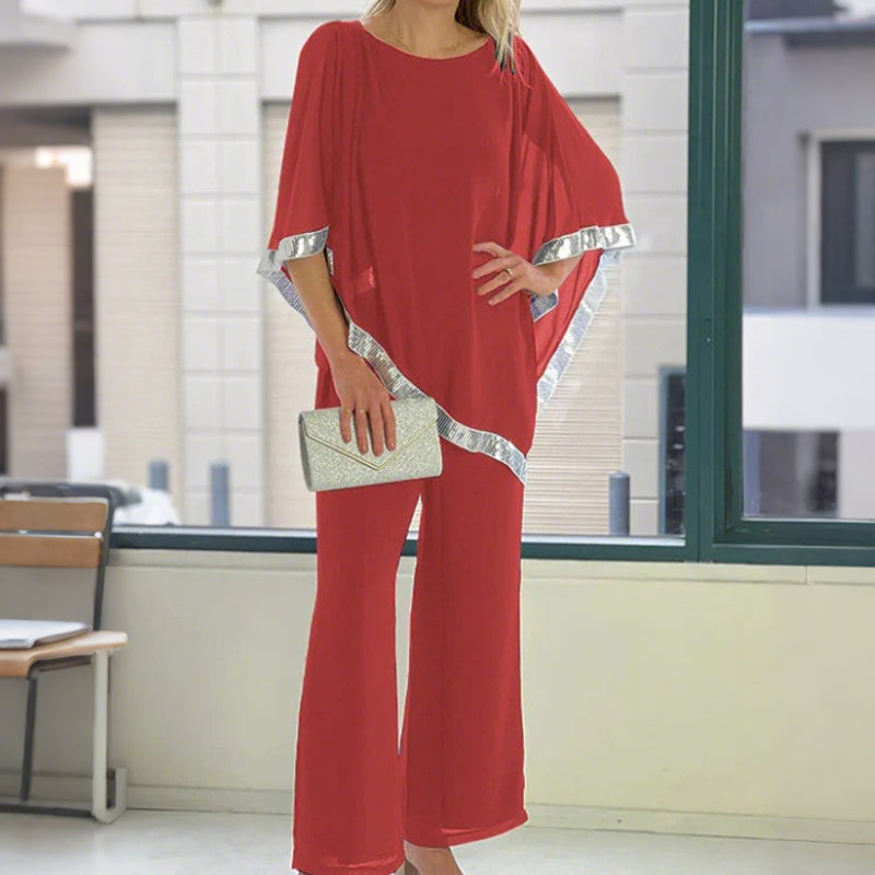 Set aus elegantem Poncho-Oberteil mit Paillettenbesatz und weit geschnittener Hose