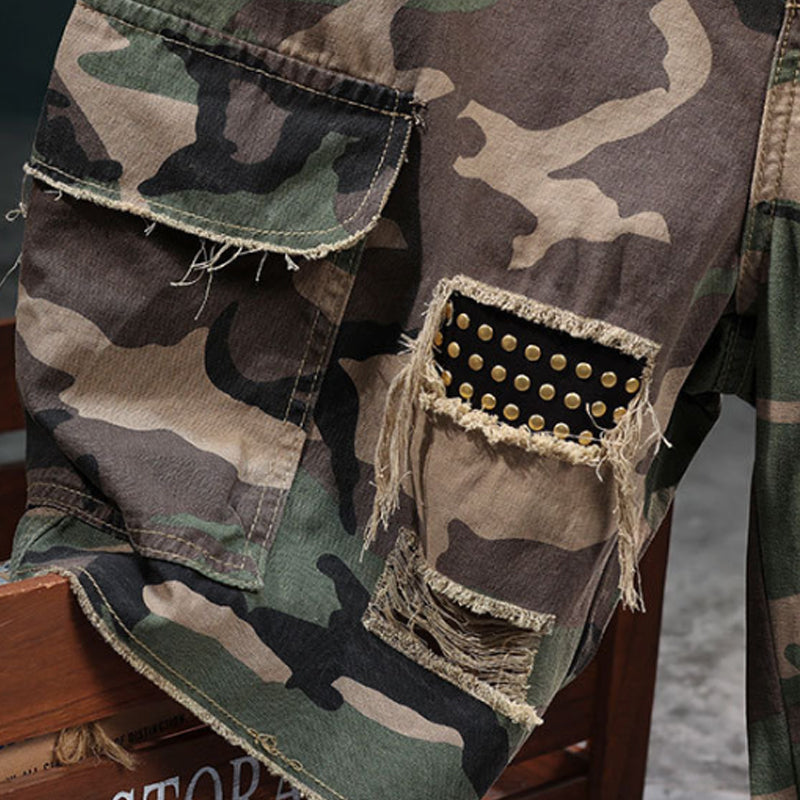 🎉 Vintage Camo Shorts mit Nieten – Elastischer Bund & praktische Taschen!