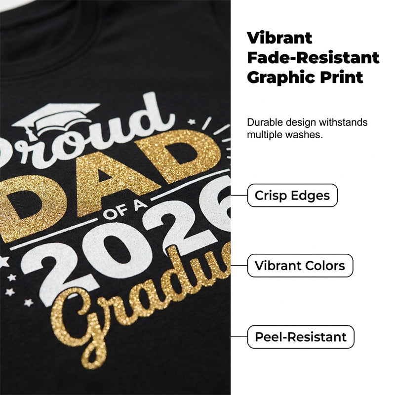"Stolzer Vater eines Absolventen des Jahrgangs 2026" T-Shirt