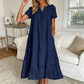 Weisses Sommerkleid mit Lochstickerei & V-Ausschnitt – Luftiges Damenkleid für Gartenpartys & Hochzeiten