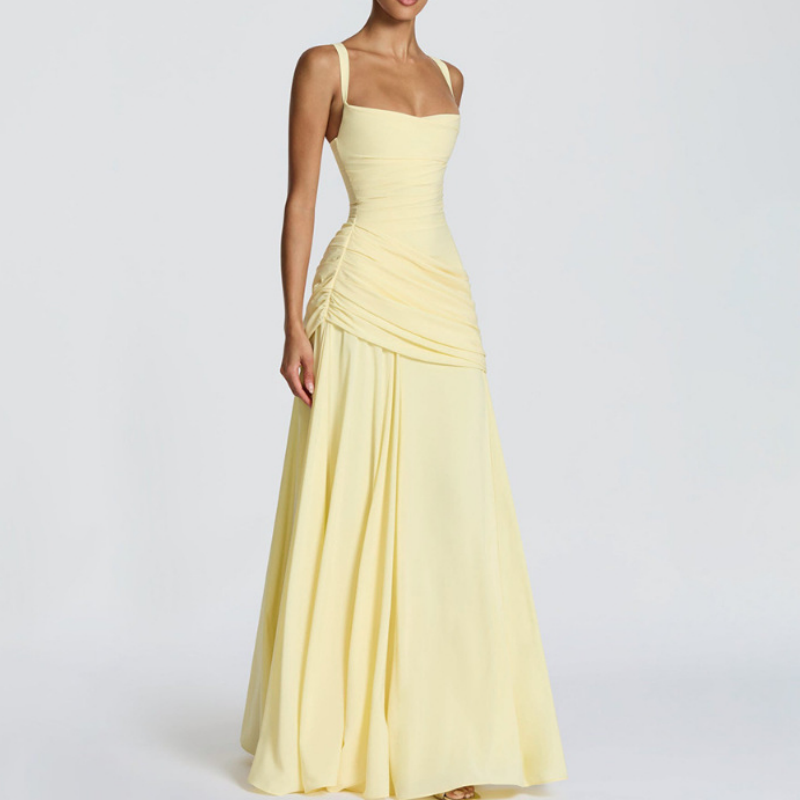 Elegantes Maxikleid mit geraffter Taille & Square Neck – Fließendes Abendkleid in Gelb für Hochzeiten & Festivals