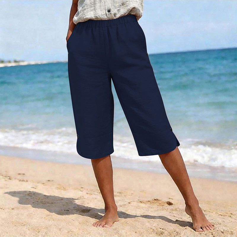 🌿 50 % RABATT FÜR BEGRENZTE ZEIT! 👖 Damen Leinenmix Caprihose mit Gummibund – Luftig atmungsaktiv, Seitentaschen & Knopfdetaill am Saum für Sommer, Urlaub & Alltag